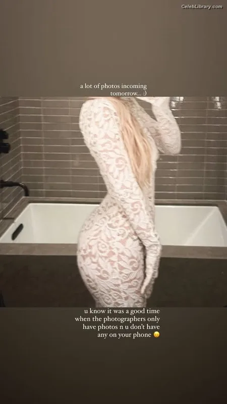 Ava Max photo 23 of 2136