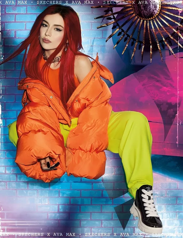 Ava Max photo 7 of 2136