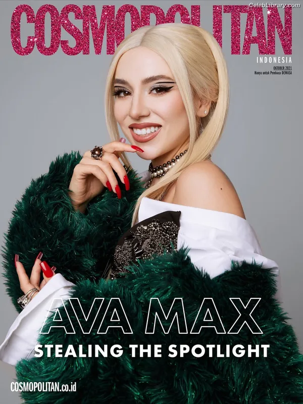 Ava Max photo 8 of 2136
