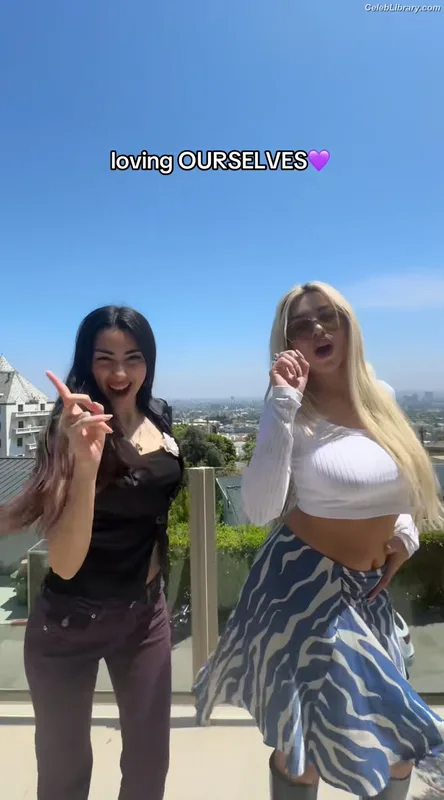 Ava Max photo 9 of 2136