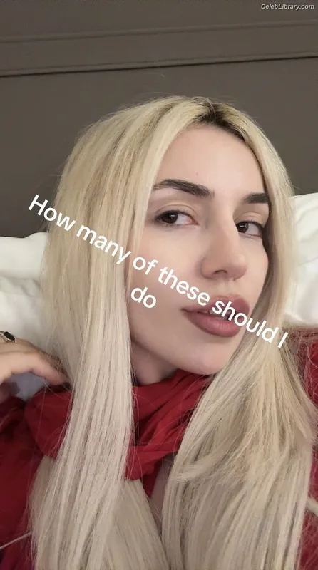 Ava Max photo 17 of 2136