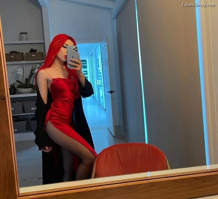Ava Max photo 19 of 2136