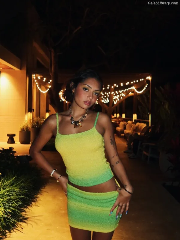 Avani Gregg photo 18 of 1181