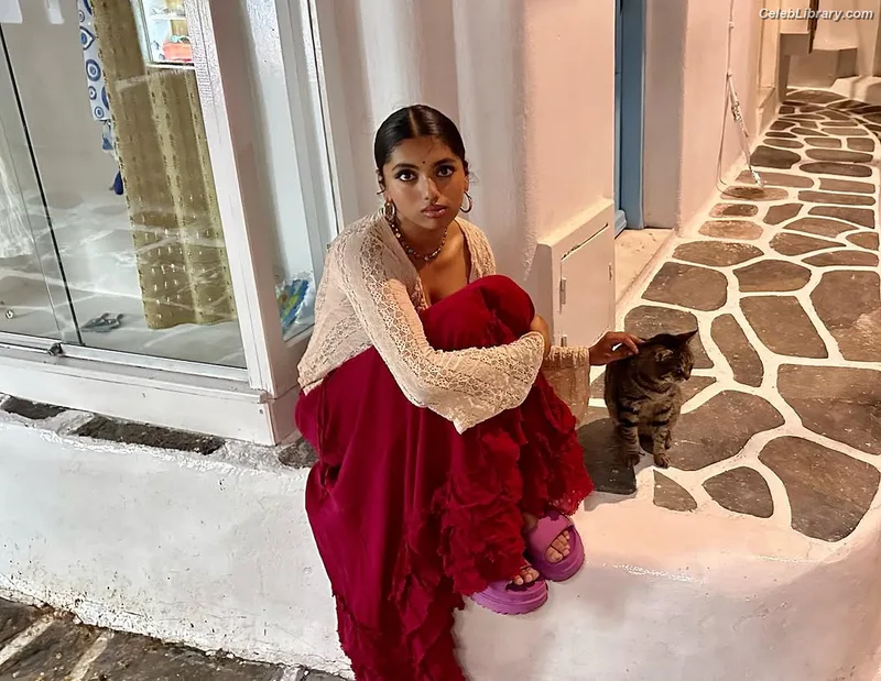 Avantika photo 7 of 370