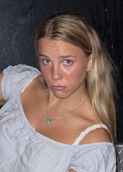 Avery Anna