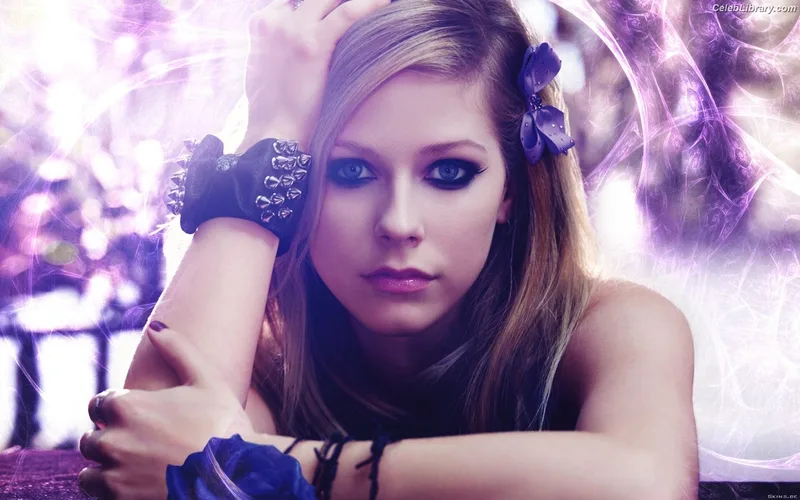 Avril Lavigne photo 18 of 791
