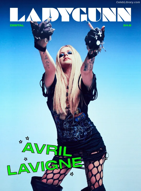 Avril Lavigne photo 23 of 791