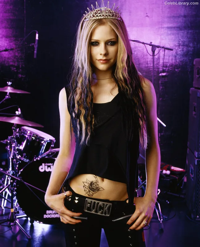 Avril Lavigne photo 21 of 791