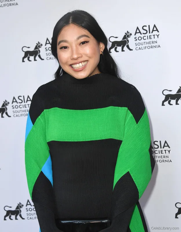 Awkwafina photo 23 of 60