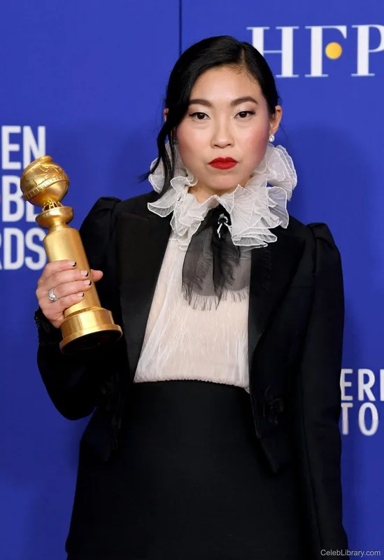 Awkwafina photo 2 of 60