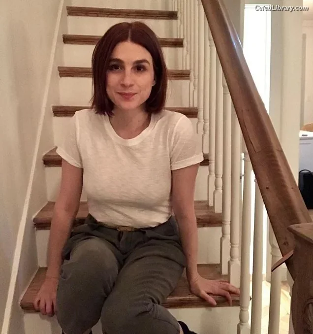 Aya Cash photo 12 of 60