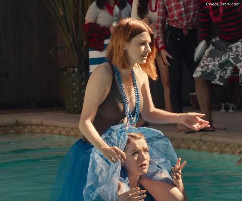 Aya Cash photo 10 of 61