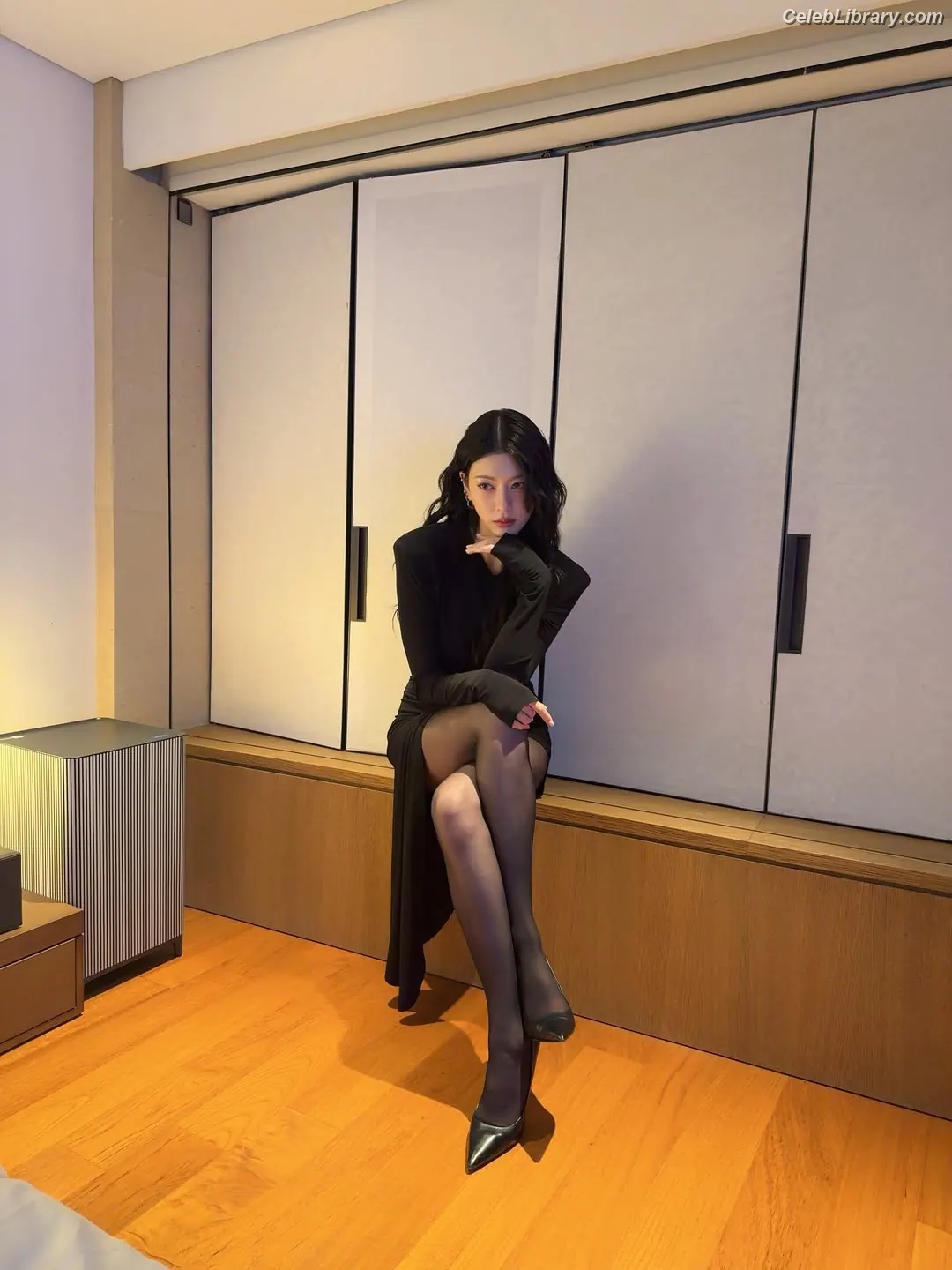 Ayaka Miyoshi photo 3 of 1209
