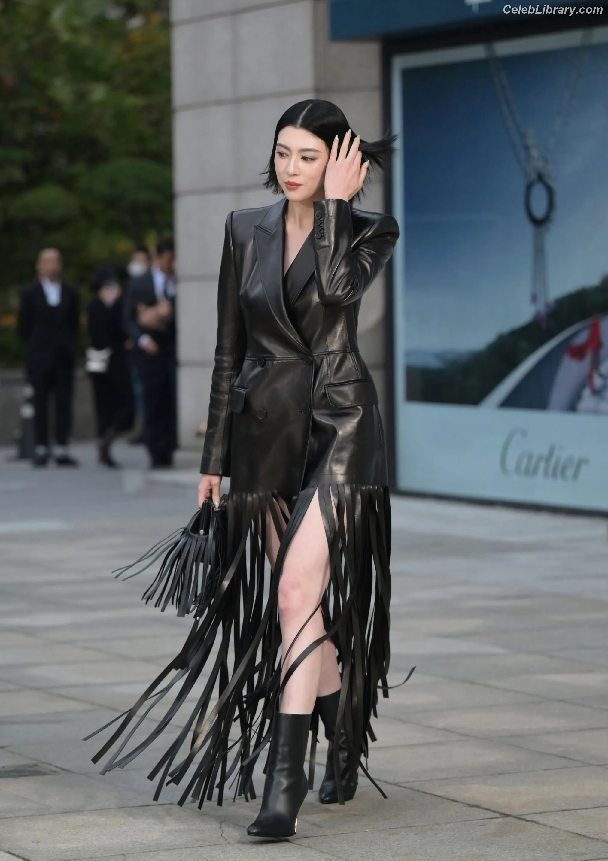Ayaka Miyoshi photo 12 of 1209