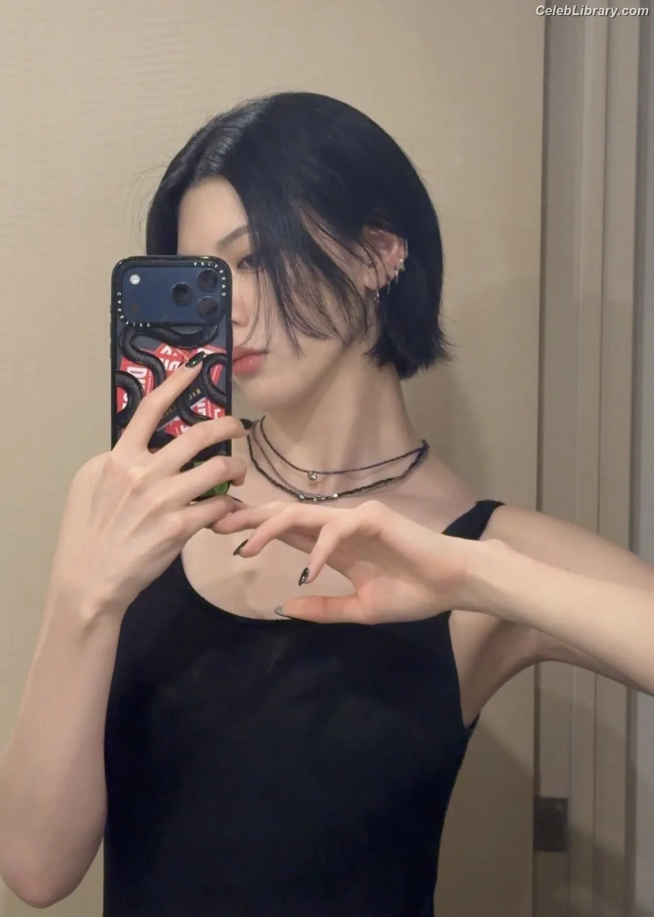 Ayaka Miyoshi photo 18 of 1209