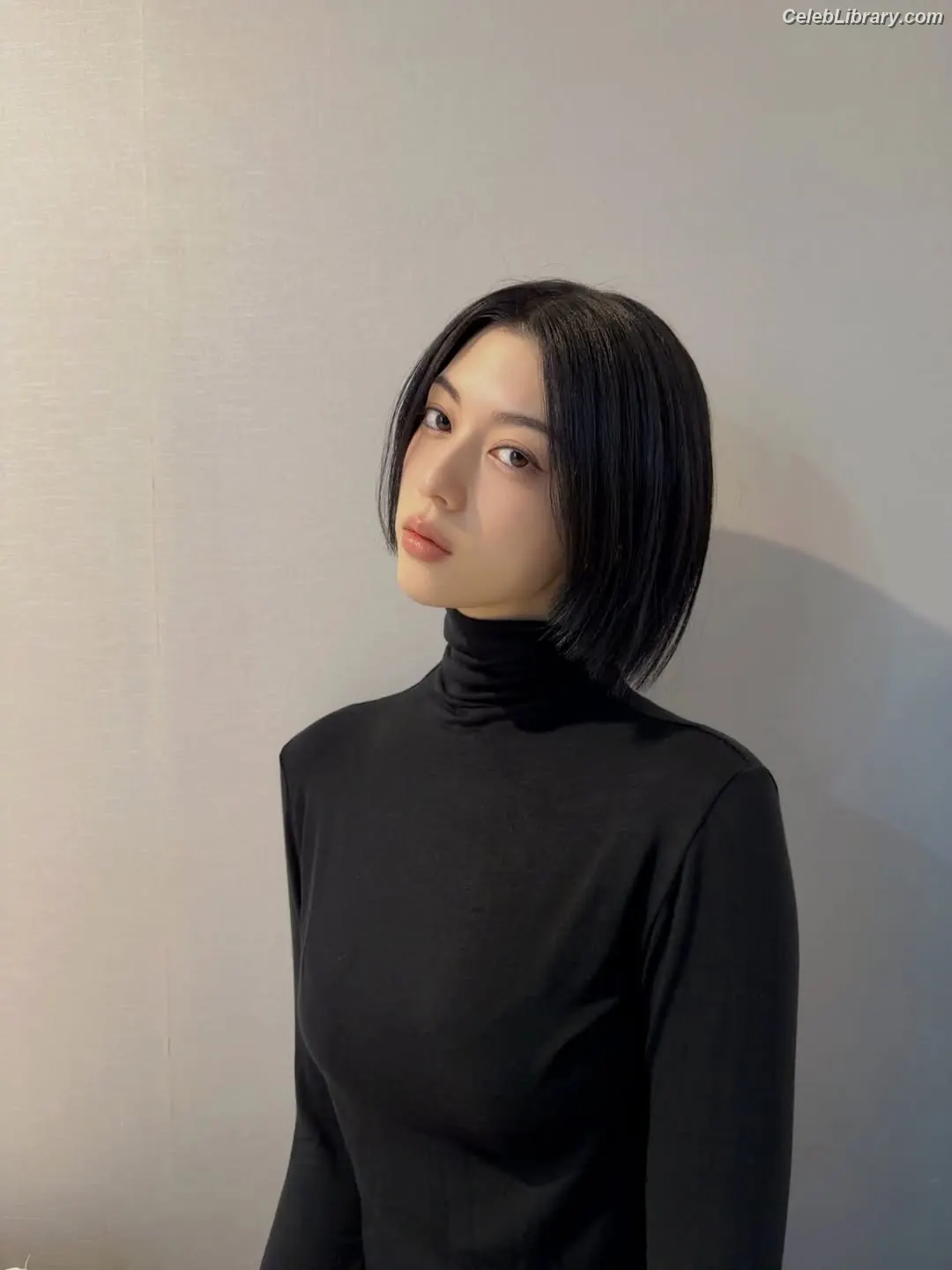 Ayaka Miyoshi photo 4 of 1209