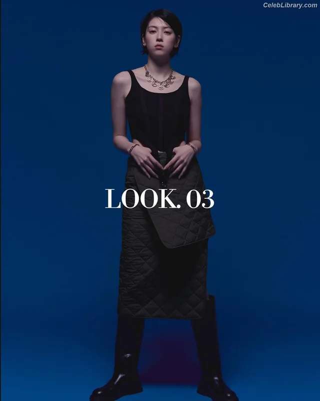 Ayaka Miyoshi photo 16 of 1210