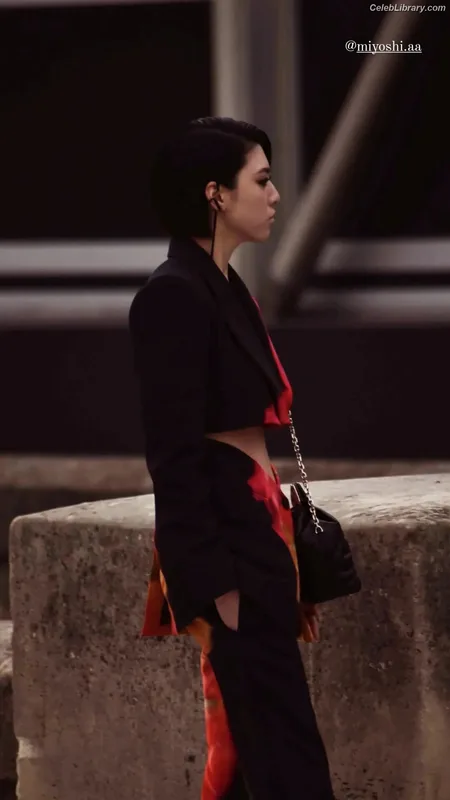 Ayaka Miyoshi photo 18 of 1210
