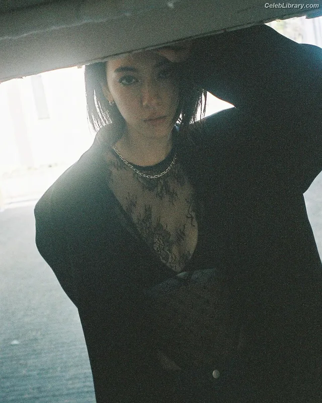 Ayaka Miyoshi photo 12 of 1210