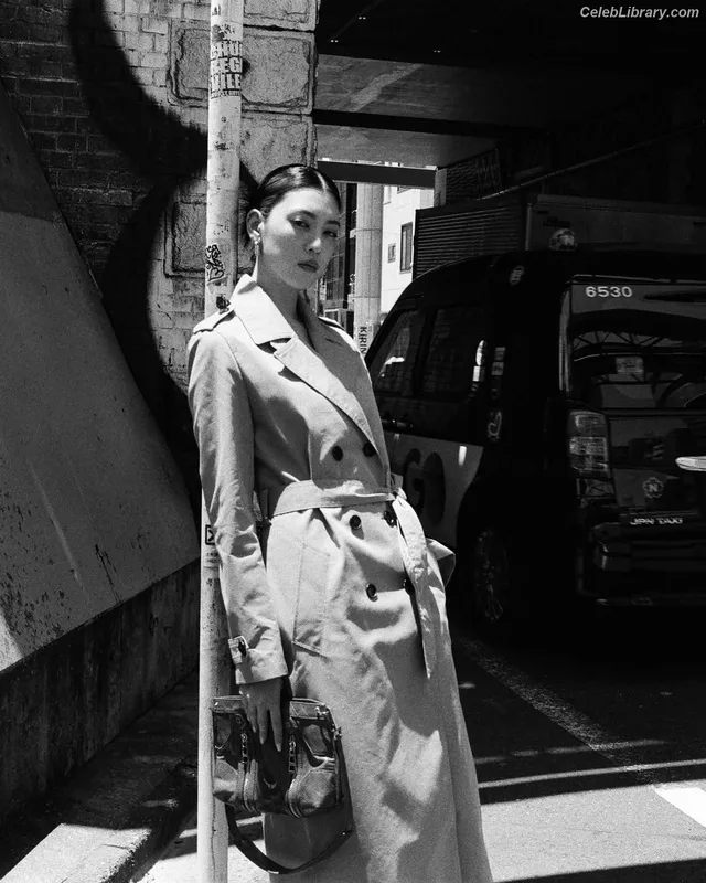 Ayaka Miyoshi photo 13 of 1210