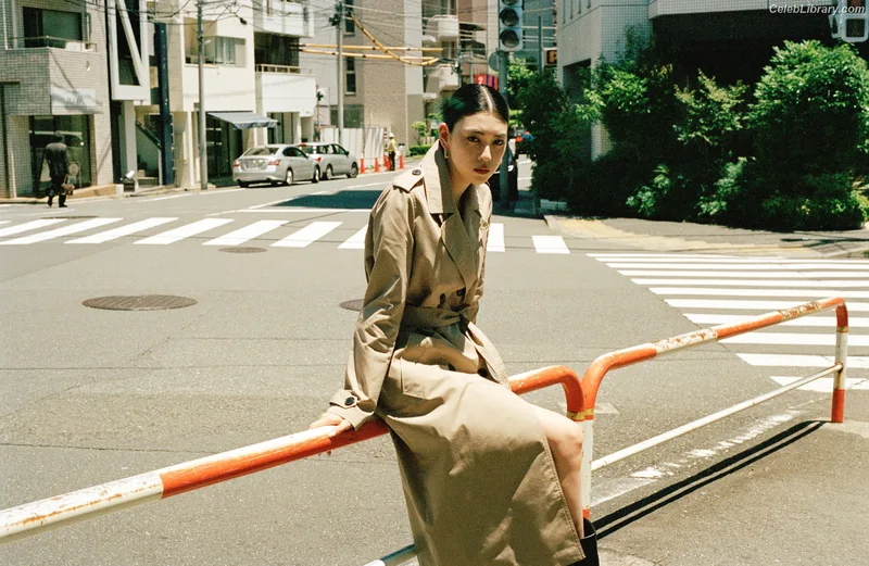Ayaka Miyoshi photo 11 of 1210