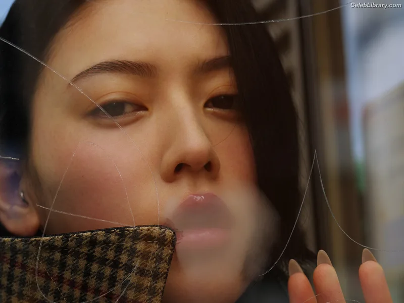 Ayaka Miyoshi photo 19 of 1210