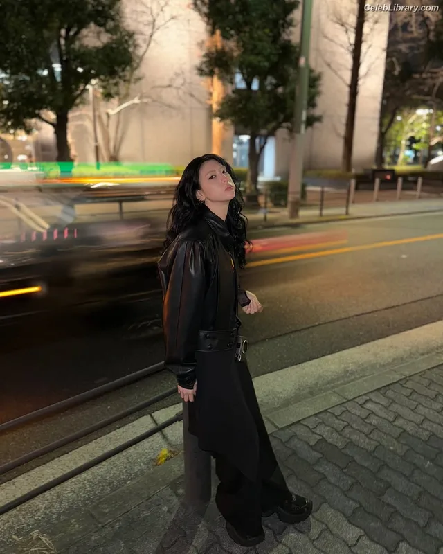 Ayaka Miyoshi photo 21 of 1210