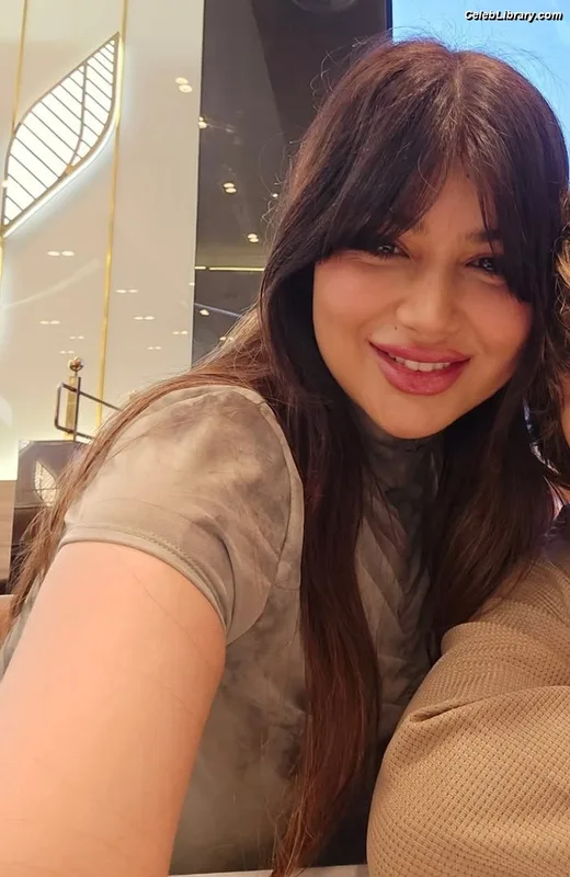 Ayesha Takia photo 10 of 55