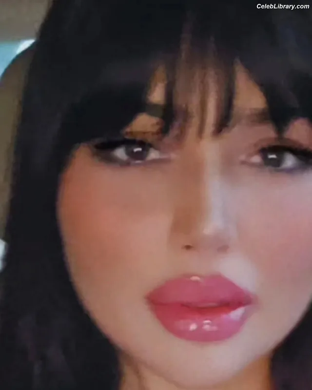 Ayesha Takia photo 11 of 55