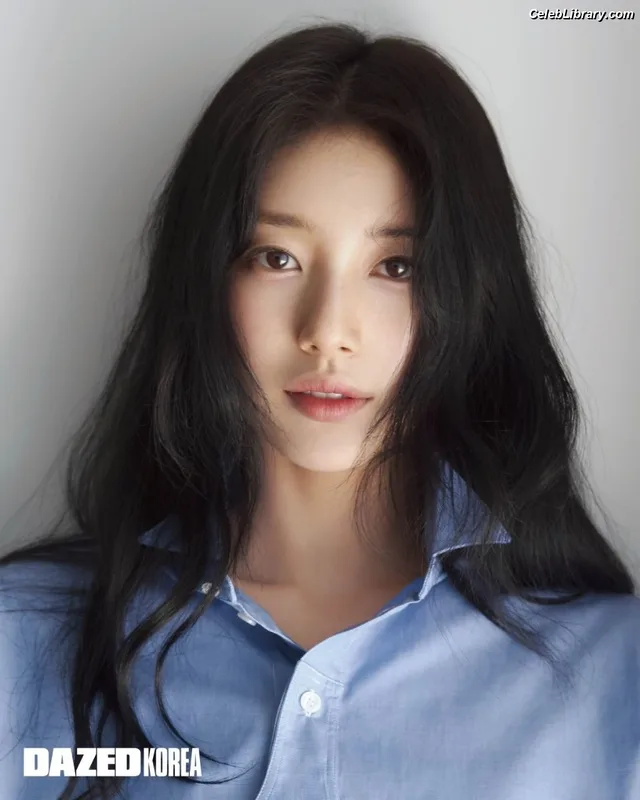 Bae Suzy photo 21 of 119