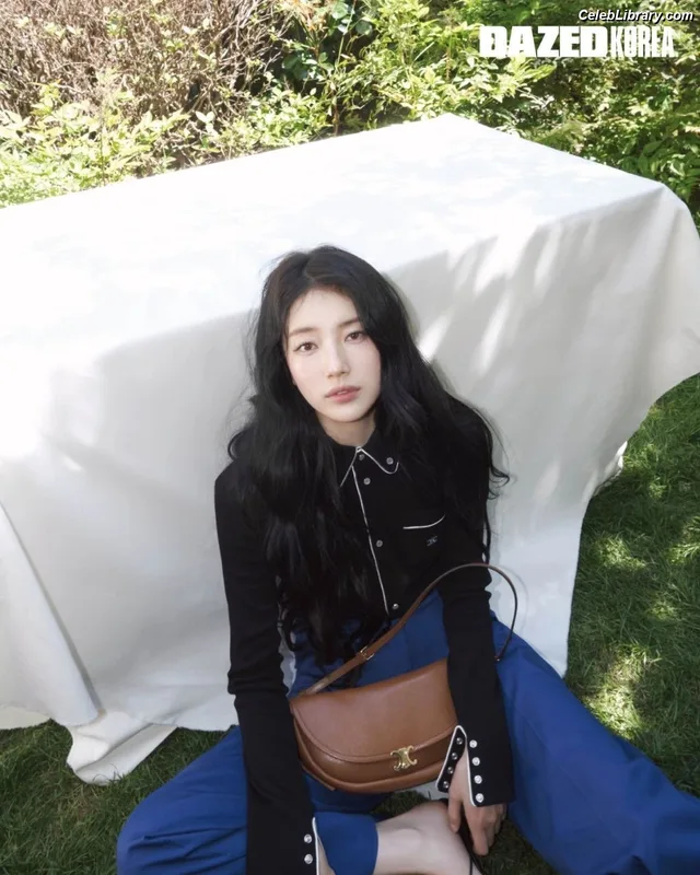 Bae Suzy photo 1 of 119