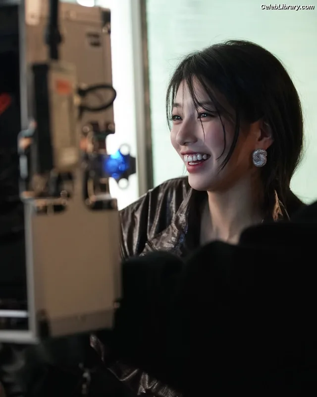 Bae Suzy photo 6 of 119