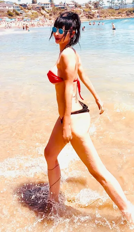 Bai Ling photo 17 of 200