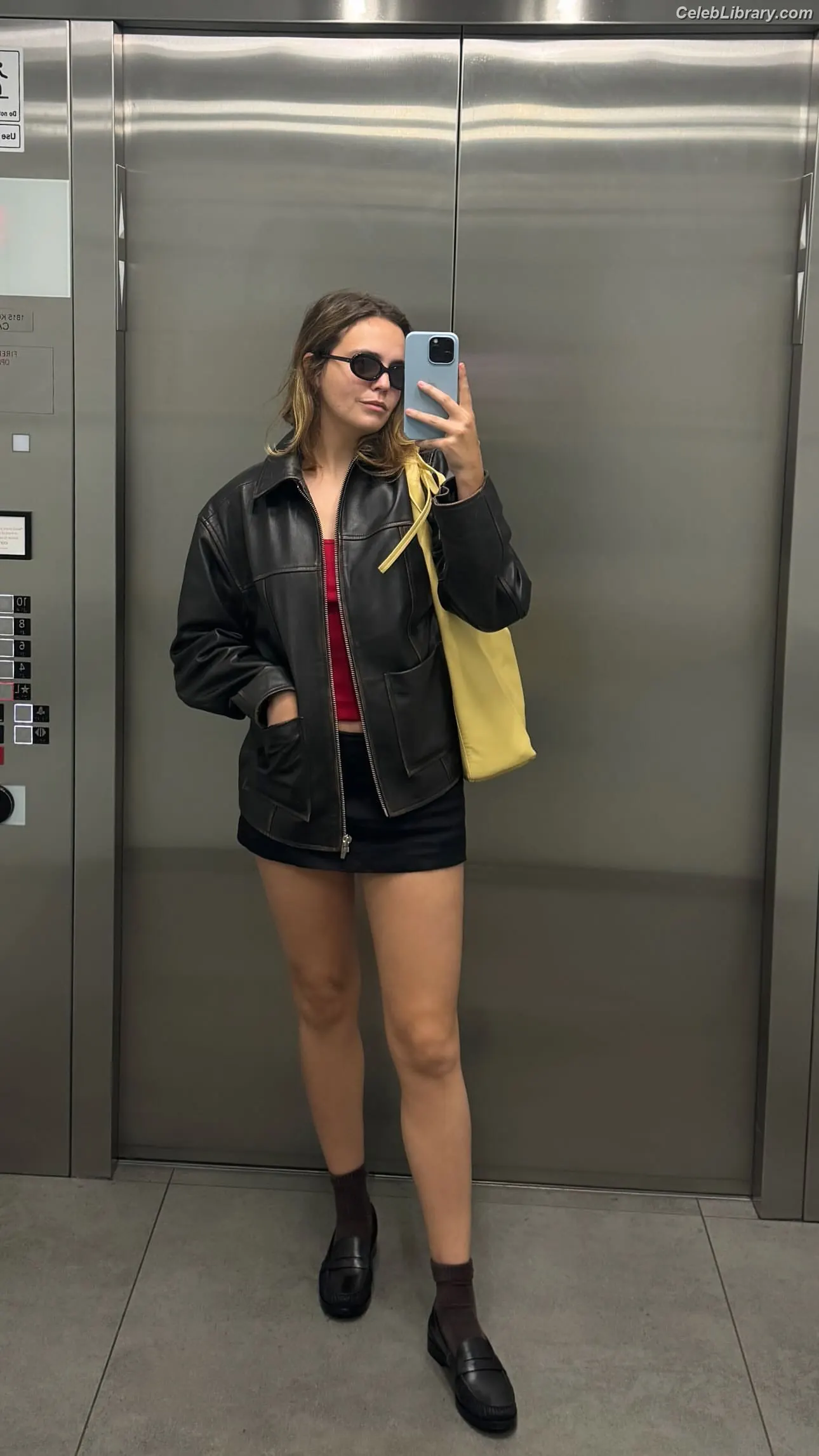 Bailee Madison photo 6 of 421
