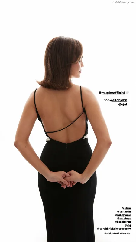 Bailee Madison photo 19 of 422