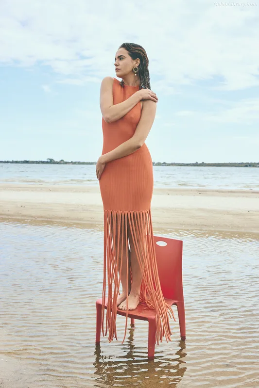 Bailee Madison photo 23 of 422