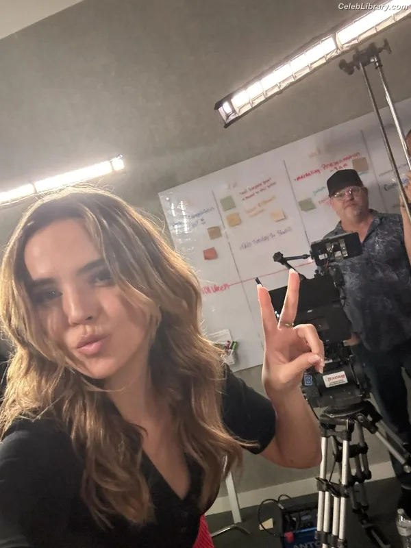 Bailee Madison photo 22 of 422