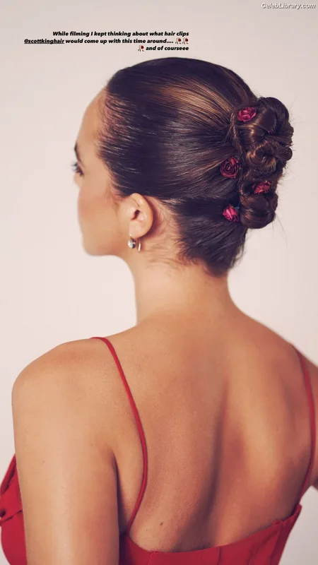 Bailee Madison photo 18 of 422