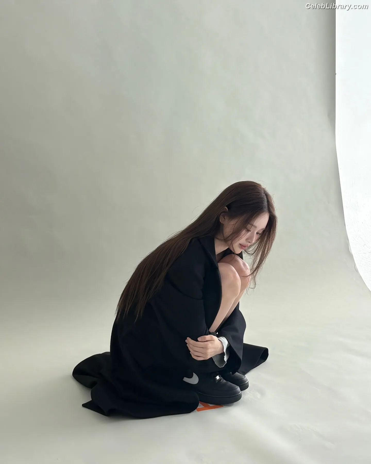 Bang Jeemin (izna) photo 11 of 48