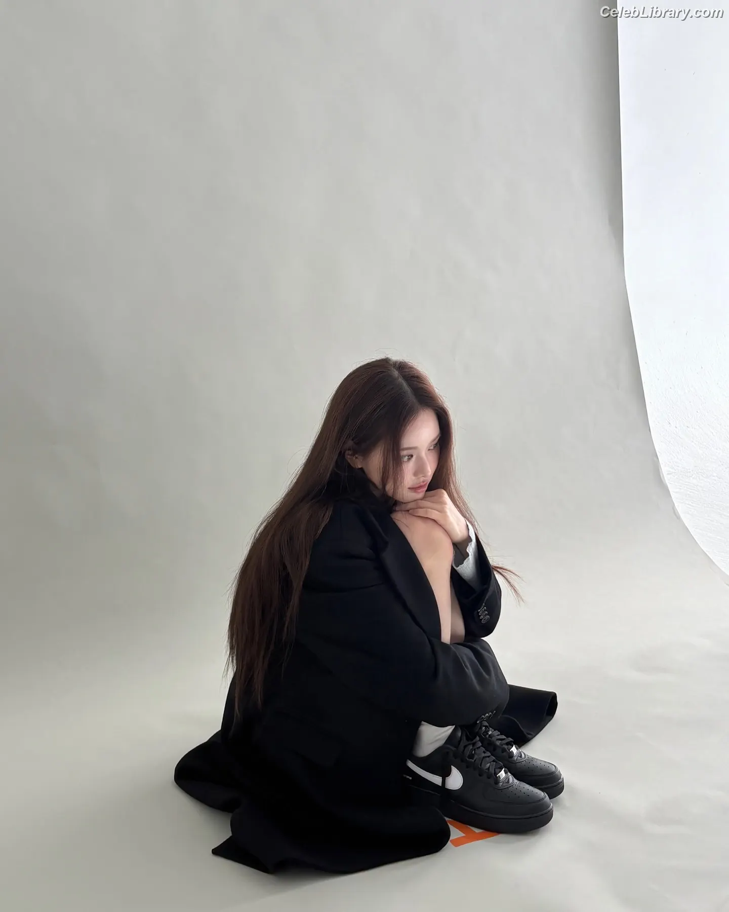 Bang Jeemin (izna) photo 12 of 48