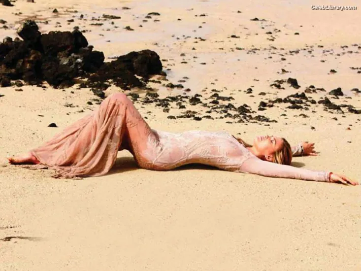 Bar Refaeli photo 24 of 421