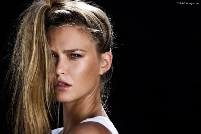 Bar Refaeli photo 16 of 422