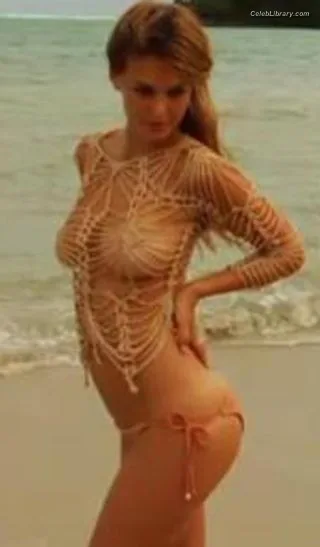 Bar Refaeli photo 22 of 422