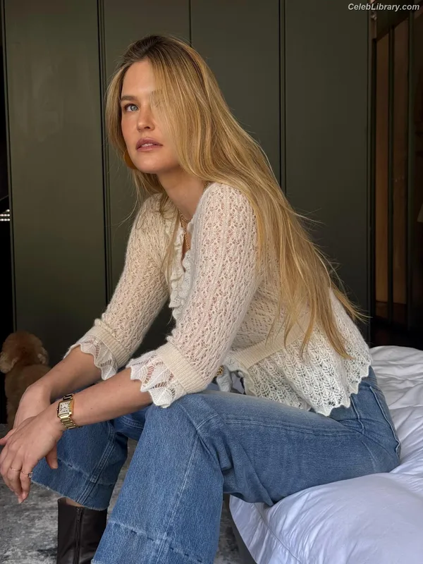 Bar Refaeli photo 2 of 422