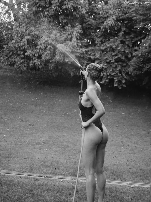 Bar Refaeli photo 20 of 422