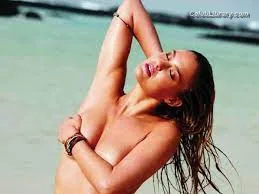Bar Refaeli photo 22 of 422