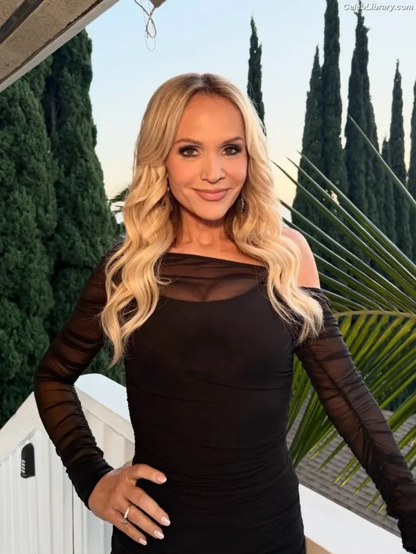 Barbara Alyn Woods photo 9 of 92