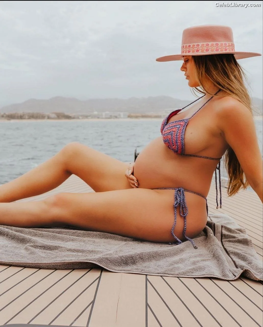 Barbie Blank photo 14 of 1878