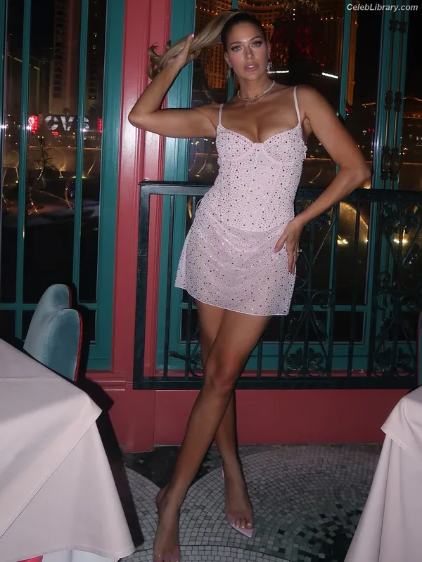 Barbie Blank photo 11 of 1881