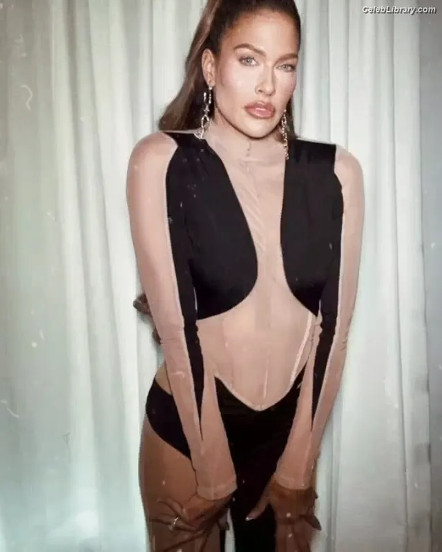 Barbie Blank photo 6 of 1881